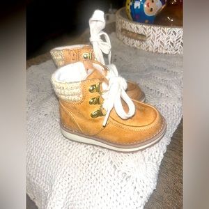 Toddler Cat & jack lace up boots